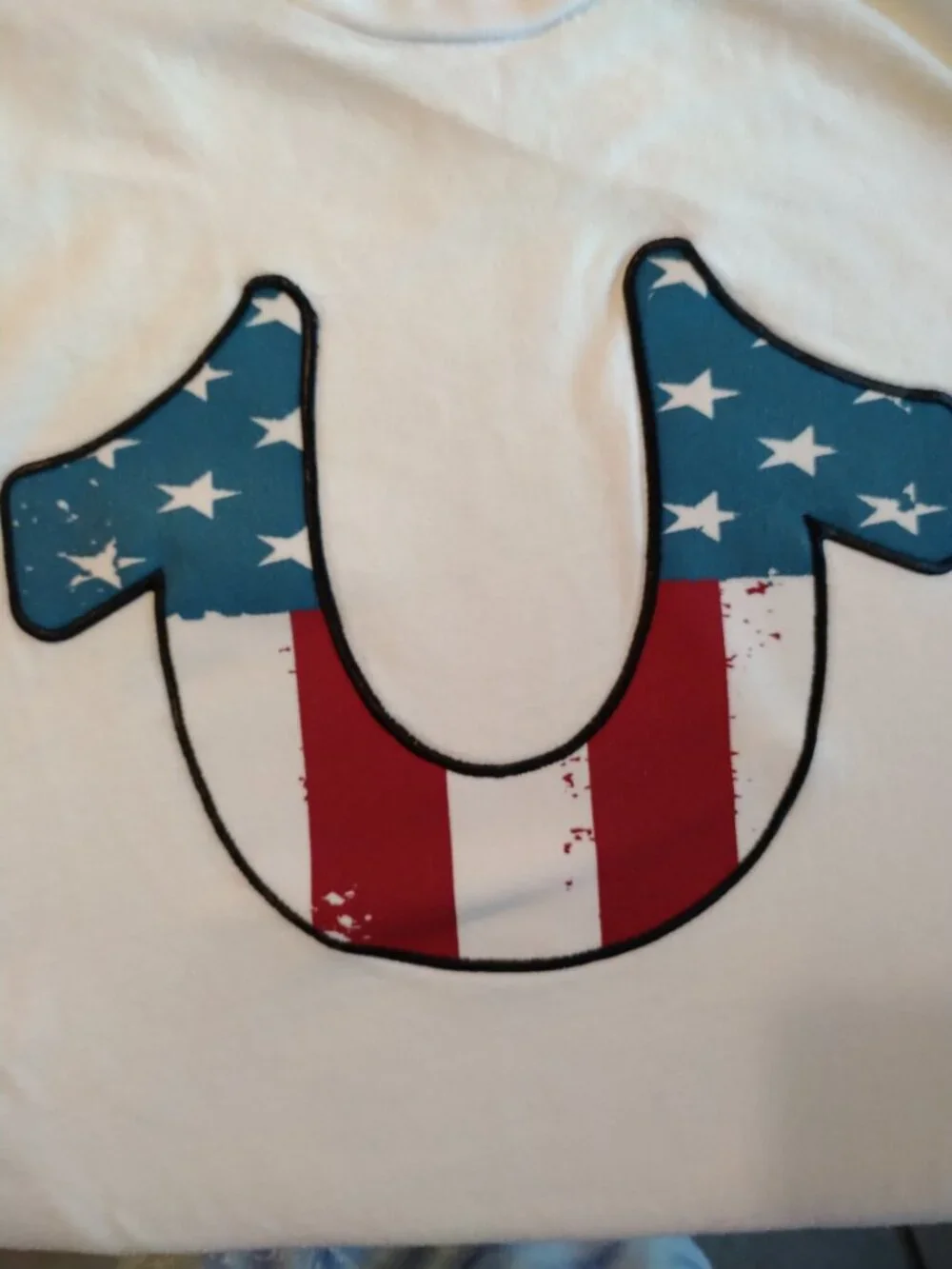 True Religion T-shirt Mens Sz. L White Crew Neck American Flag Horseshoe
